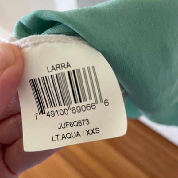 BCBGMaxAzria Aqua Mini Dress with Navy Details, XXS - Picture 7 of 7